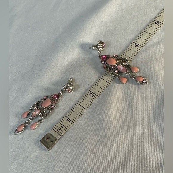 Silvertone pink enamel and rhinestone earrings - Picture 5 of 5